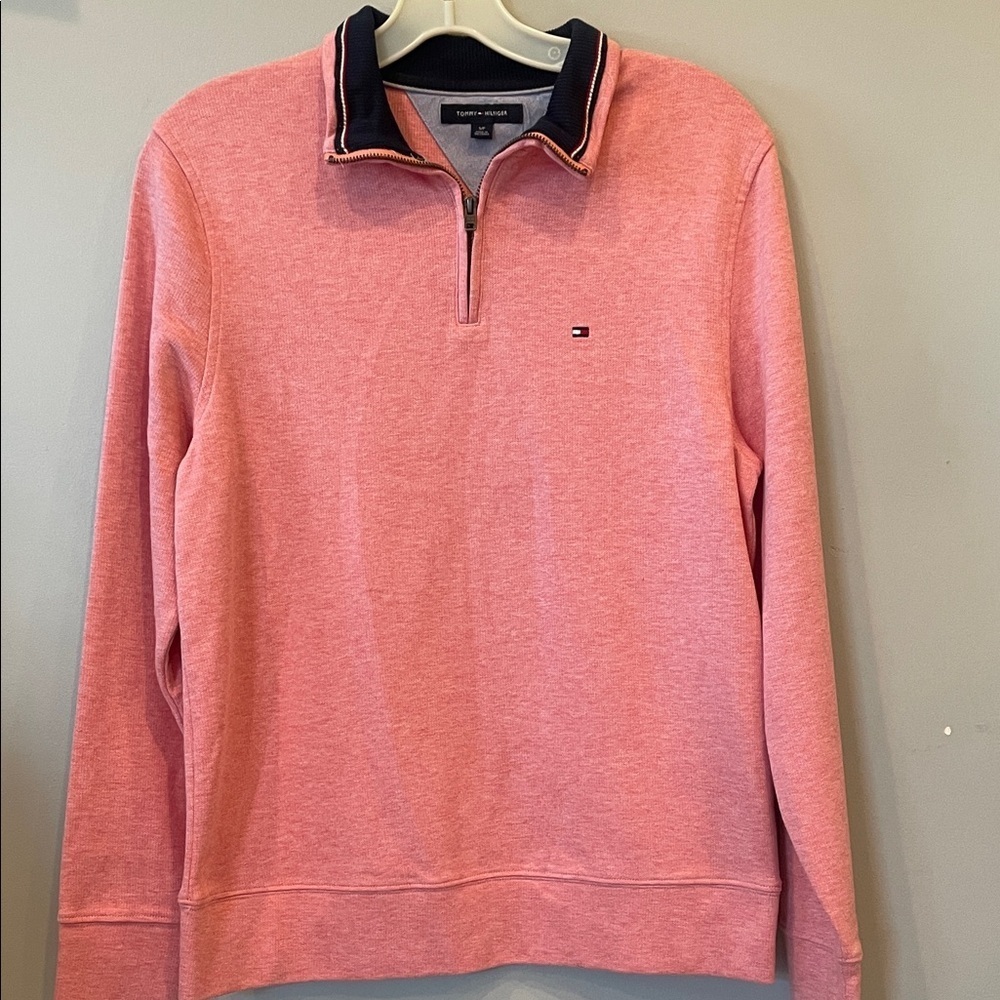 Tommy Hilfiger Men's pink half Zip-Up top